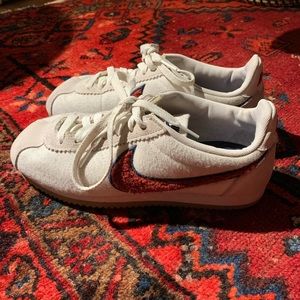 Nike cortez sneakers size 7.5